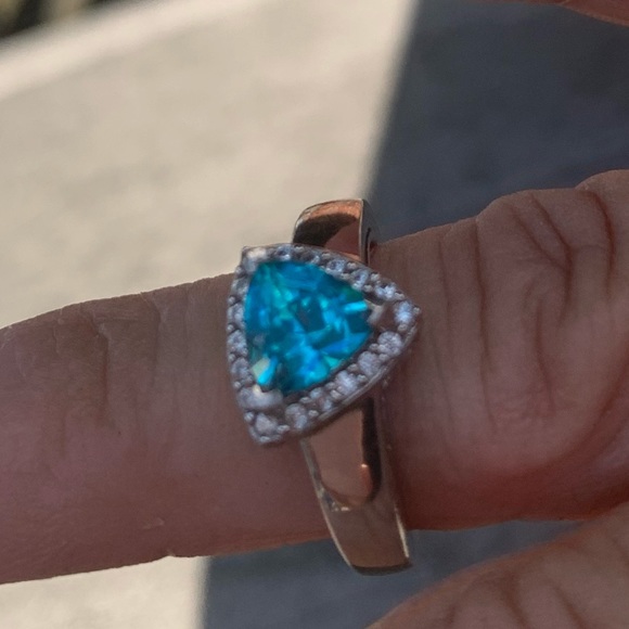 Ladies ring - Picture 2 of 3